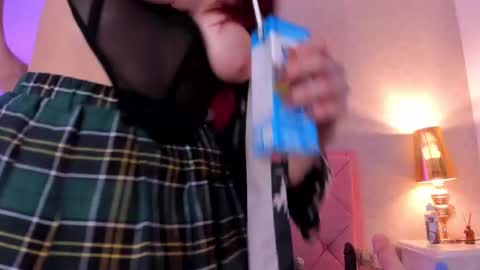 Ginger online show from 19, 2, 2025