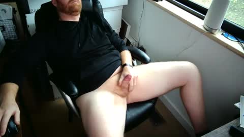 Snapshot of gingermooncum chatting on 16, 9, 2025 gingermooncum online show from 16, 9, 2025
