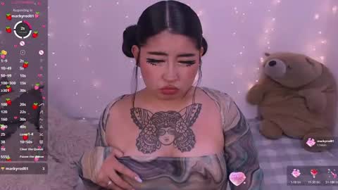 Snapshot of ginmeowuwu chatting on 31, 7, 2026 ginmeowuwu online show from 31, 7, 2026