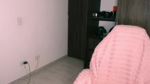 giny_bean online show from 10, 4, 2026