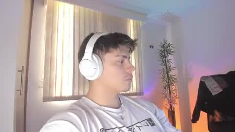 Snapshot of gio_russo chatting on 22, 7, 2026 GioRusso online show from 22, 7, 2026