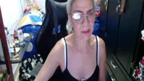 Snapshot of giorgia_xue53 chatting on 30, 3, 2026 Mary online show from 30, 3, 2026