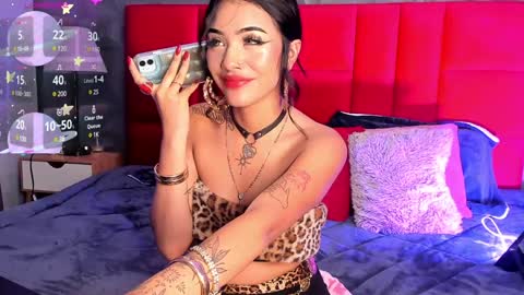 Snapshot of giovanna_oliveira chatting on 5, 1, 2025 Giovanna online show from 5, 1, 2025