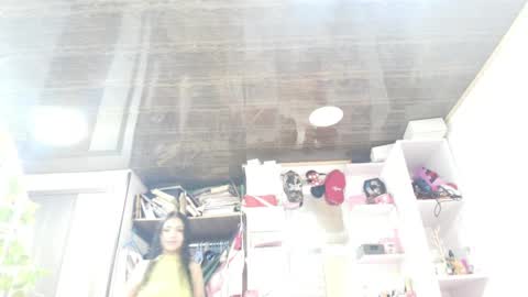 Snapshot of giovanna_oliveria chatting on 23, 3, 2026 giovanna_oliveria online show from 23, 3, 2026