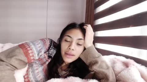Snapshot of giovanna_oliveria chatting on 21, 4, 2026 giovanna_oliveria online show from 21, 4, 2026