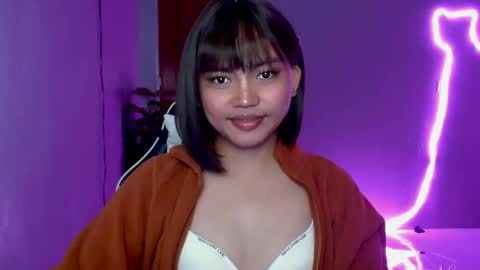 Snapshot of girl2rememberxxx chatting on 16, 12, 2025 YOUR GIRL AXIE online show from 16, 12, 2025