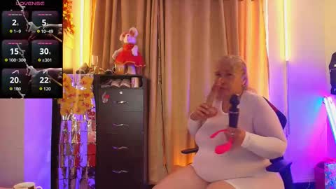 Girl Amada online show from 15, 2, 2026