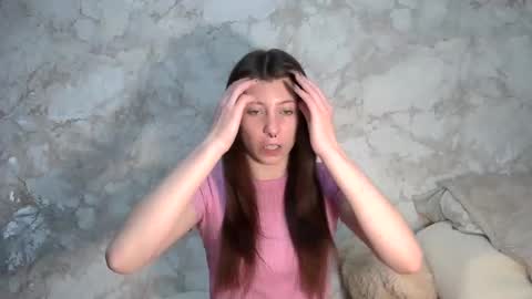 girl_cute007 online show from 28, 3, 2026