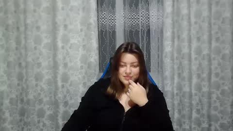 Snapshot of girl_leya chatting on 27, 1, 2025 girl_leya online show from 27, 1, 2025