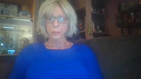 Snapshot of girlinrock chatting on 2, 3, 2026 Girlinrock online show from 2, 3, 2026