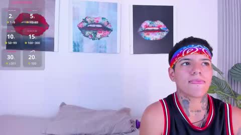 girls_inlove online show from 23, 10, 2025