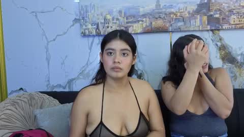 Snapshot of girls_latinas23_aws chatting on 13, 10, 2025 girls_latinas23_aws online show from 13, 10, 2025