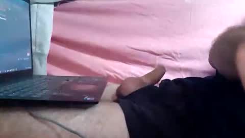 Snapshot of girlscallme666 chatting on 10, 9, 2025 lovegirlscallme online show from 10, 9, 2025
