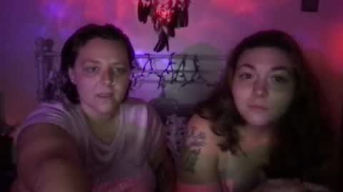 Snapshot of girlsgirls888 chatting on 30, 7, 2026 Girls girls online show from 30, 7, 2026