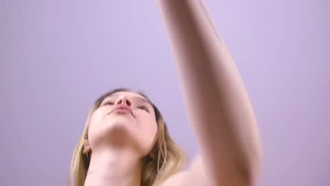 Ella Lisa Chloe online show from 28, 3, 2026