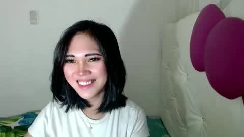 Snapshot of girlthatyouwantxx chatting on 13, 10, 2025 Divine online show from 13, 10, 2025