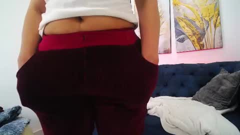 Snapshot of giselle_beaufort chatting on 9, 7, 2026 giselle_beaufort online show from 9, 7, 2026