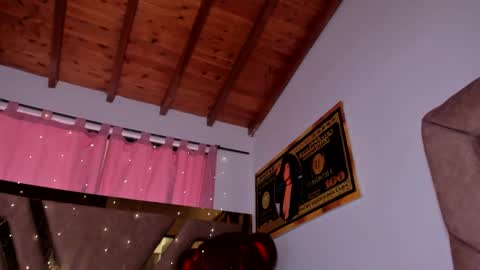 Snapshot of giselreyes1 chatting on 21, 12, 2024 . Gisel Reyes . online show from 21, 12, 2024