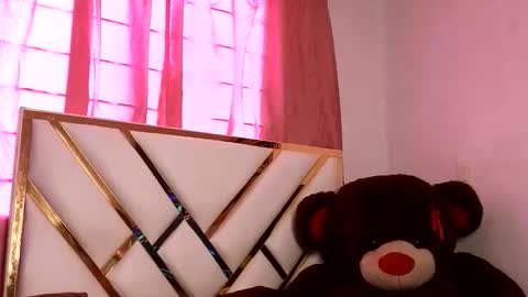 . Gisel Reyes . online show from 29, 5, 2026
