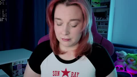 Snapshot of gitera_ chatting on 12, 7, 2026 AlexaMillis online show from 12, 7, 2026