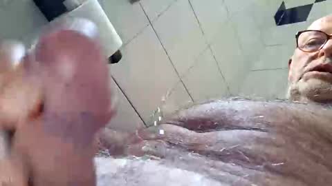 Snapshot of giutomma930394 chatting on 3, 6, 2026 giutomma930394 online show from 3, 6, 2026