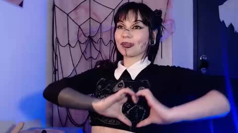 Snapshot of give_me_orgasms chatting on 31, 10, 2025 Nice to meet you my name is Heyli online show from 31, 10, 2025