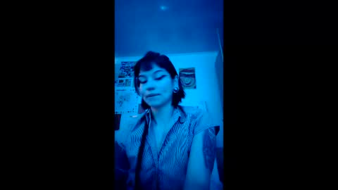 Snapshot of give_me_orgasms chatting on 27, 4, 2026 Nice to meet you my name is Heyli online show from 27, 4, 2026