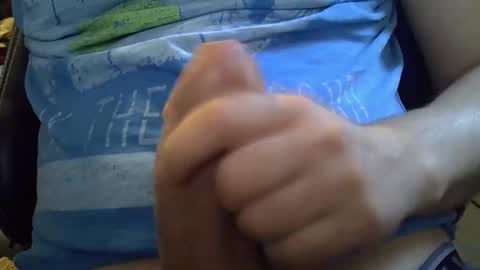 Snapshot of gk1978768629 chatting on 16, 10, 2025 big cock baby online show from 16, 10, 2025