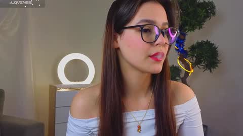 Snapshot of gladysacreman chatting on 26, 1, 2025 Michelle online show from 26, 1, 2025