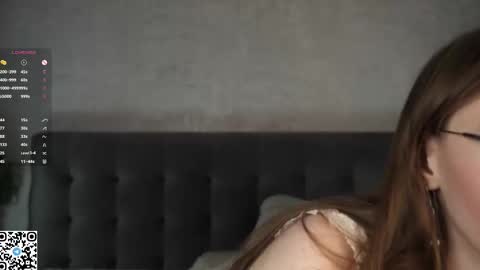 Sandra  online show from 7, 3, 2025