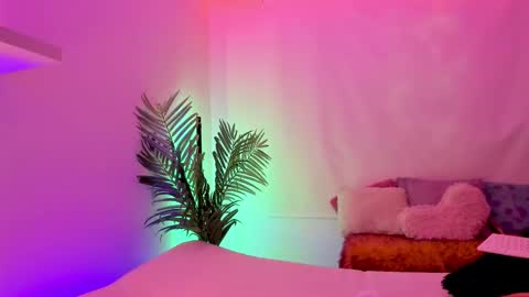 Mimi online show from 29, 10, 2025