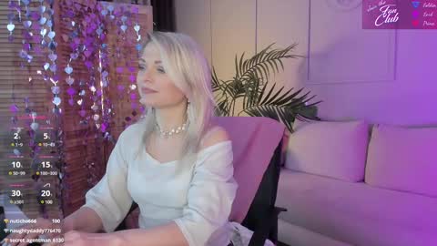 Snapshot of gloria_lovely chatting on 18, 2, 2025 Gloria online show from 18, 2, 2025