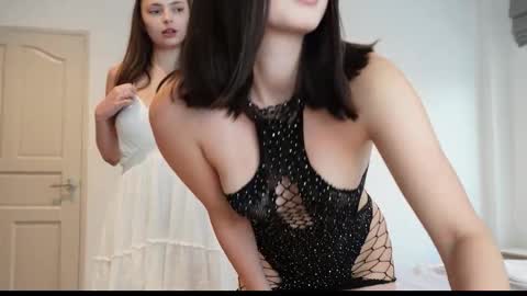 Snapshot of gloriamillss chatting on 31, 10, 2025 Gloria online show from 31, 10, 2025