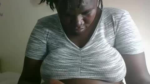 glorious_t online show from 1, 2, 2026