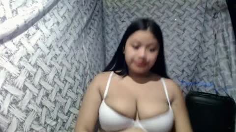 Snapshot of glossyrina chatting on 15, 7, 2026 Rina3 online show from 15, 7, 2026
