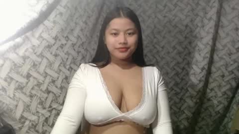Snapshot of glossyrina chatting on 23, 7, 2026 Rina3 online show from 23, 7, 2026