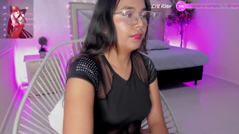 Moon Nicoll  online show from 13, 1, 2025