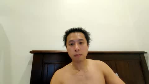 Snapshot of gnik8124 chatting on 2, 11, 2025 gnik8124 online show from 2, 11, 2025