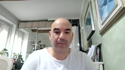 Snapshot of gnoffo77 chatting on 16, 6, 2026 Matte online show from 16, 6, 2026