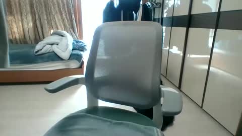 Snapshot of gnyeon chatting on 17, 2, 2025 korboy online show from 17, 2, 2025