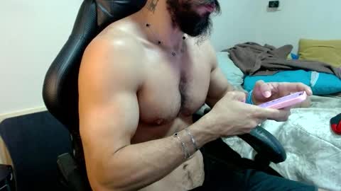 god hunkules online show from 18, 3, 2026