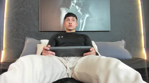 steven online show from 31, 12, 2024