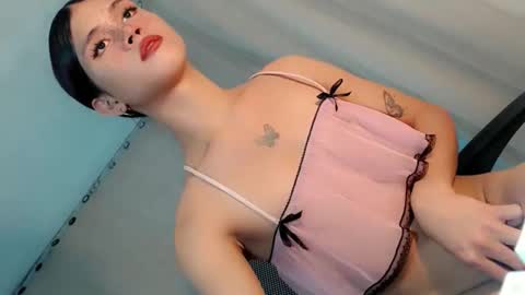 Snapshot of goddess_riana chatting on 2, 11, 2025 YOUR GODDESS RIAN online show from 2, 11, 2025
