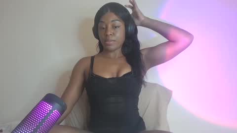 Miss Raven Black online show from 20, 12, 2024