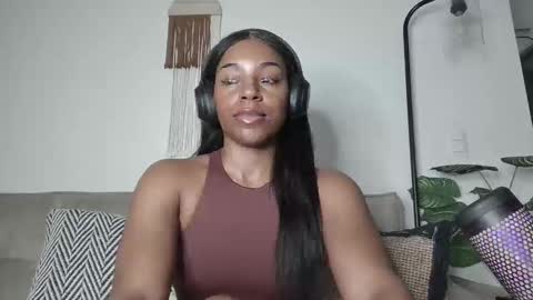 Miss Raven Black online show from 11, 2, 2026