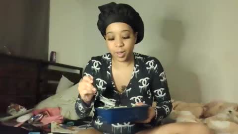 Snapshot of goddessdiiamond chatting on 16, 2, 2026 goddessdiiamond online show from 16, 2, 2026