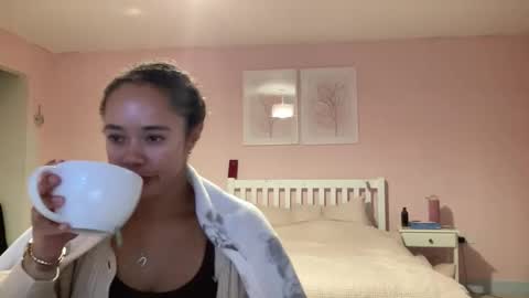 Goddess L online show from 15, 5, 2026