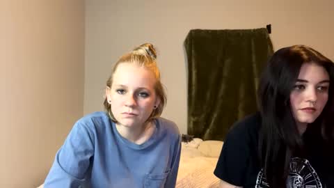 Snapshot of goddessfeyaa chatting on 6, 12, 2024 feyaa22 online show from 6, 12, 2024