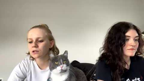 Snapshot of goddessfeyaa chatting on 8, 1, 2025 feyaa22 online show from 8, 1, 2025