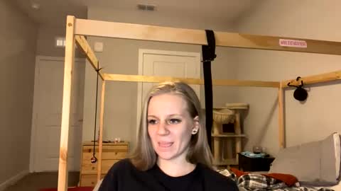 Snapshot of goddessfeyaa chatting on 24, 1, 2025 feyaa22 online show from 24, 1, 2025